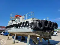 କ୍ରୁ ବୋଟ୍ ବିକ୍ରୟ ପାଇଁ