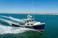 Purse seiner ବିକ୍ରୟ ପାଇଁ