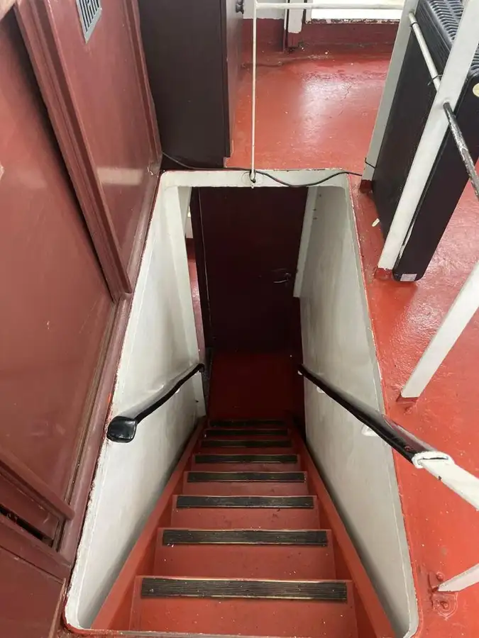 ଟୋବୋଟ୍ ବିକ୍ରୟ ପାଇଁ