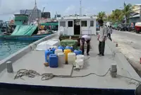 କ୍ରୁ ବୋଟ୍ ବିକ୍ରୟ ପାଇଁ