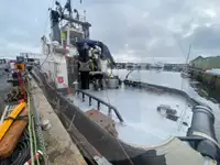କ୍ରେନ୍ ଜାହାଜ ବିକ୍ରୟ ପାଇଁ