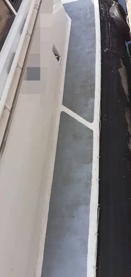 କ୍ରୁ ବୋଟ୍ ବିକ୍ରୟ ପାଇଁ