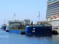Oil/Chemical tanker ବିକ୍ରୟ ପାଇଁ