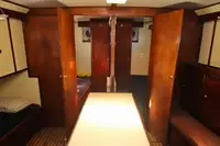 ପାଟ୍ରୋଲ୍ ନୌକା ବିକ୍ରୟ ପାଇଁ