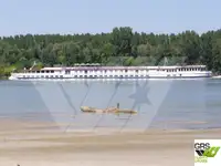 କ୍ରୁଜ୍ ଜାହାଜ ବିକ୍ରୟ ପାଇଁ