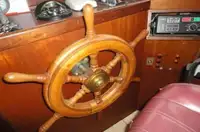 ପାଇଲଟ୍ ବୋଟ୍ ବିକ୍ରୟ ପାଇଁ