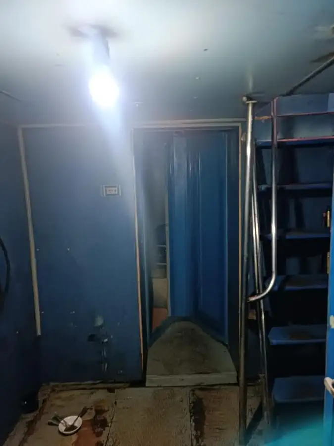କାର୍ଯ୍ୟକାରୀ ନୌକା ବିକ୍ରୟ ପାଇଁ