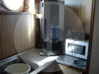 ବିମ୍ ଟ୍ରଲର ବିକ୍ରୟ ପାଇଁ