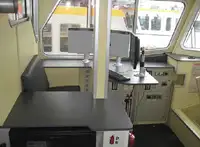 କ୍ରୁ ବୋଟ୍ ବିକ୍ରୟ ପାଇଁ