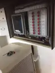 କ୍ରୁ ବୋଟ୍ ବିକ୍ରୟ ପାଇଁ