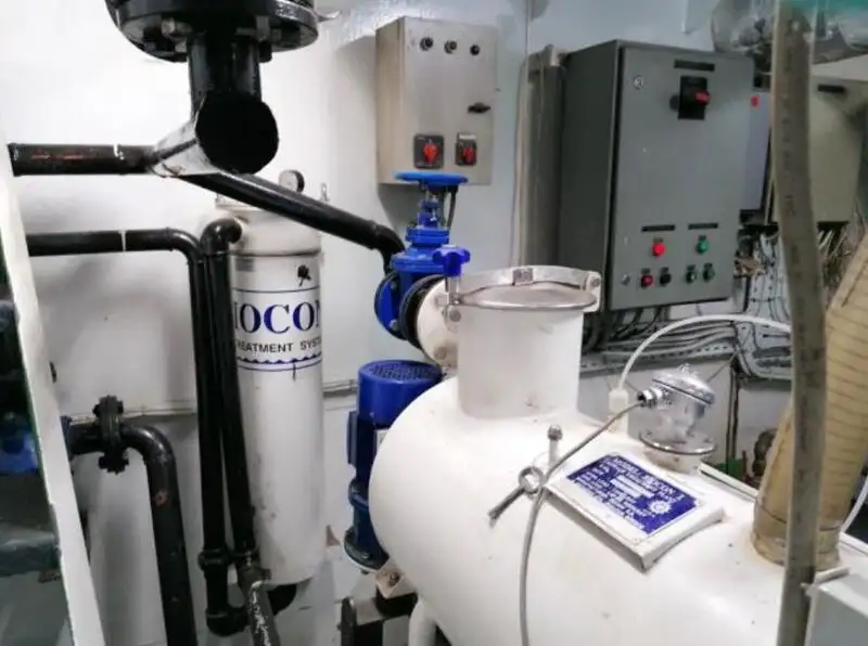 କ୍ରୁଜ୍ ଜାହାଜ ବିକ୍ରୟ ପାଇଁ