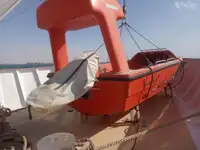 କ୍ରୁଜ୍ ଜାହାଜ ବିକ୍ରୟ ପାଇଁ