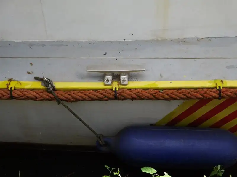 କାର୍ଯ୍ୟକାରୀ ନୌକା ବିକ୍ରୟ ପାଇଁ