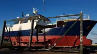 Trawler ବିକ୍ରୟ ପାଇଁ