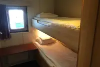 କ୍ରୁଜ୍ ଜାହାଜ ବିକ୍ରୟ ପାଇଁ