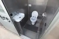 କ୍ରୁଜ୍ ଜାହାଜ ବିକ୍ରୟ ପାଇଁ