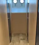 କ୍ରୁଜ୍‌ଫେରୀ ବିକ୍ରୟ ପାଇଁ