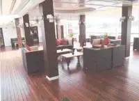 କ୍ରୁଜ୍ ଜାହାଜ ବିକ୍ରୟ ପାଇଁ
