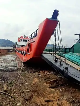 ଲ୍ୟାଣ୍ଡିଂ କ୍ରାଫ୍ଟ୍, ଟ୍ୟାଙ୍କ୍ ବିକ୍ରୟ ପାଇଁ