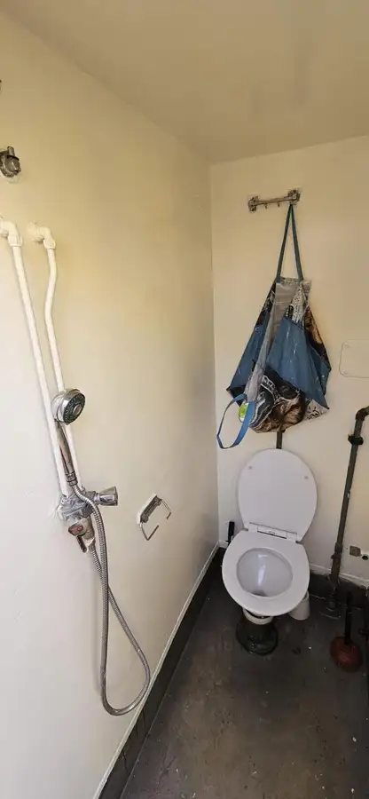 ଟୋବୋଟ୍ ବିକ୍ରୟ ପାଇଁ