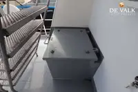 ଫ୍ଲୋଟିଂ ହୋଟେଲ୍ ବିକ୍ରୟ ପାଇଁ