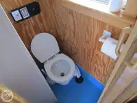 ଟ୍ରଲର ବିକ୍ରୟ ପାଇଁ