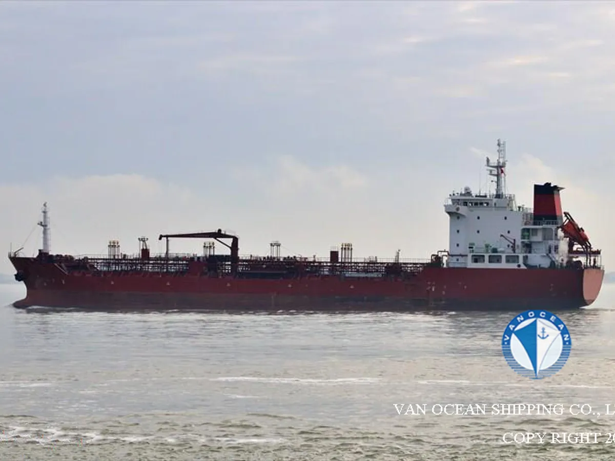 ତୈଳ/ରସାୟନିକ ଟ୍ୟାଙ୍କର ବିକ୍ରୟ ପାଇଁ