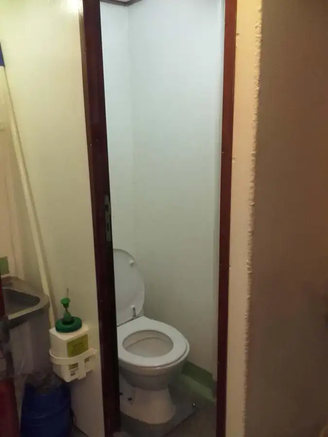 ଟୋବୋଟ୍ ବିକ୍ରୟ ପାଇଁ