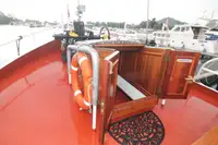 କ୍ରୁଜ୍ ଜାହାଜ ବିକ୍ରୟ ପାଇଁ