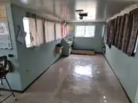 ରୋ-ରୋ ଜାହାଜ ବିକ୍ରୟ ପାଇଁ