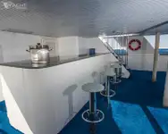 କ୍ରୁଜ୍ ଜାହାଜ ବିକ୍ରୟ ପାଇଁ