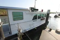 ଯାତ୍ରୀ ଜାହାଜ ବିକ୍ରୟ ପାଇଁ