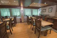 କ୍ରୁଜ୍ ଜାହାଜ ବିକ୍ରୟ ପାଇଁ