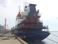 ତୈଳ/ରସାୟନିକ ଟ୍ୟାଙ୍କର ବିକ୍ରୟ ପାଇଁ