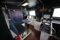 କାଟାମାରାନ୍ ବିକ୍ରୟ ପାଇଁ