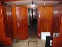 ପାଟ୍ରୋଲ୍ ନୌକା ବିକ୍ରୟ ପାଇଁ