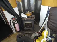 କାର୍ଯ୍ୟକାରୀ ନୌକା ବିକ୍ରୟ ପାଇଁ