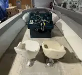 କାର୍ଯ୍ୟକାରୀ ନୌକା ବିକ୍ରୟ ପାଇଁ