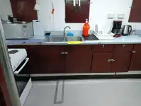 କଣ୍ଟେନର ଜାହାଜ ବିକ୍ରୟ ପାଇଁ