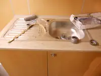 ଟୋବୋଟ୍ ବିକ୍ରୟ ପାଇଁ