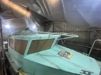 କାର୍ଯ୍ୟକାରୀ ନୌକା ବିକ୍ରୟ ପାଇଁ