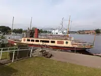 ଫେରୀ ଜାହାଜ ବିକ୍ରୟ ପାଇଁ