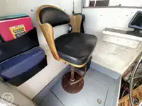 କ୍ରୁଜ୍ ଜାହାଜ ବିକ୍ରୟ ପାଇଁ