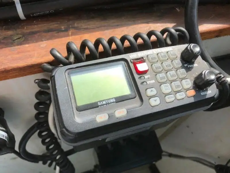 ଟୋବୋଟ୍ ବିକ୍ରୟ ପାଇଁ