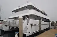 କାଟାମାରାନ୍ ବିକ୍ରୟ ପାଇଁ