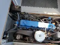 ମାଛ ପ୍ରକ୍ରିୟାକରଣ ନୌ ବିକ୍ରୟ ପାଇଁ