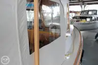 ମାଛ ପ୍ରକ୍ରିୟାକରଣ ନୌ ବିକ୍ରୟ ପାଇଁ