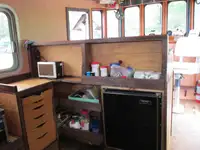 ଟୋବୋଟ୍ ବିକ୍ରୟ ପାଇଁ