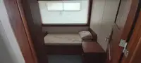 କ୍ରୁଜ୍ ଜାହାଜ ବିକ୍ରୟ ପାଇଁ
