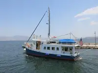Trawler ବିକ୍ରୟ ପାଇଁ
